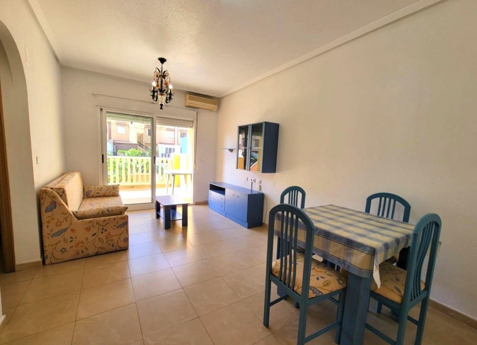 Revente - Appartement -
Torrevieja - Aguas Nuevas
