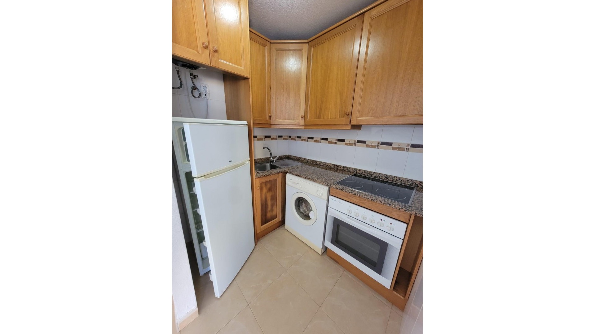 Revente - Appartement -
Torrevieja - Aguas Nuevas