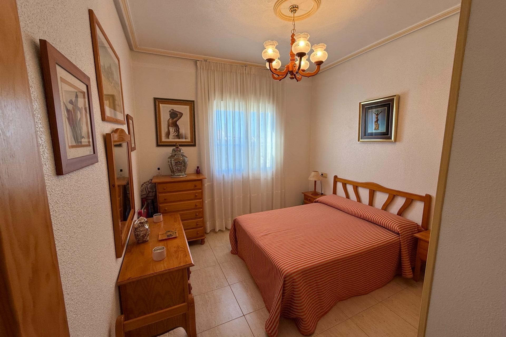 Revente - Appartement -
Torrevieja - Aguas Nuevas