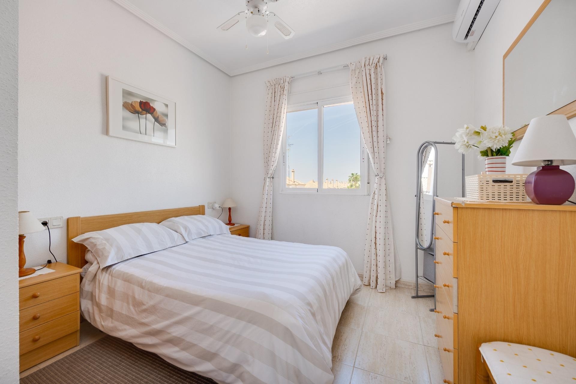 Revente - Appartement -
Torrevieja - Aguas Nuevas