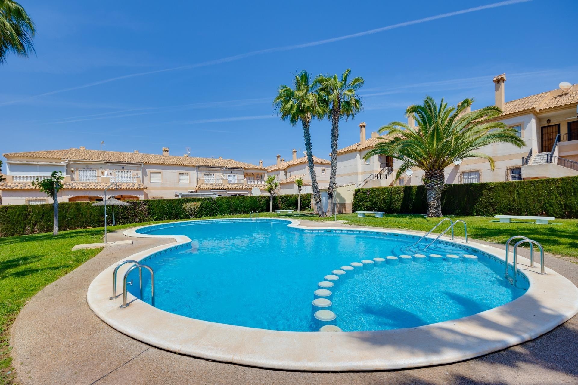 Revente - Appartement -
Torrevieja - Aguas Nuevas