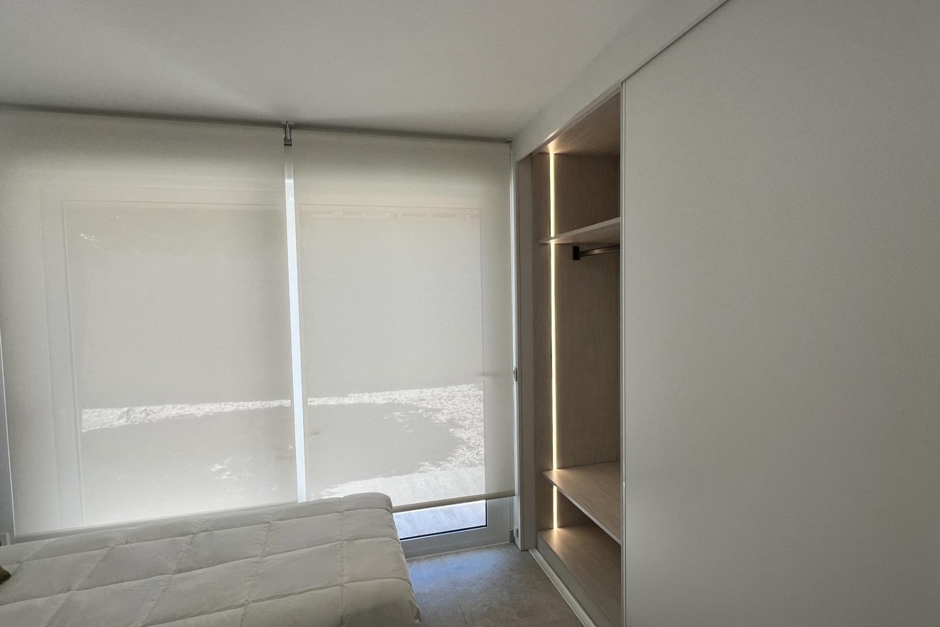 Revente - Appartement -
Torrevieja - Aguas Nuevas