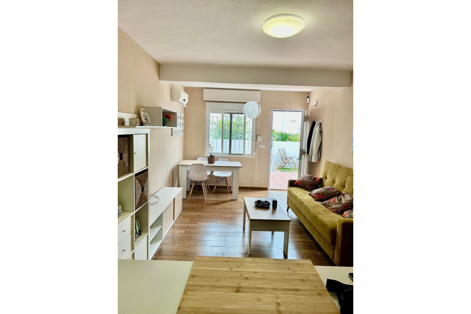 Revente - Appartement -
Torrevieja - Aguas Nuevas