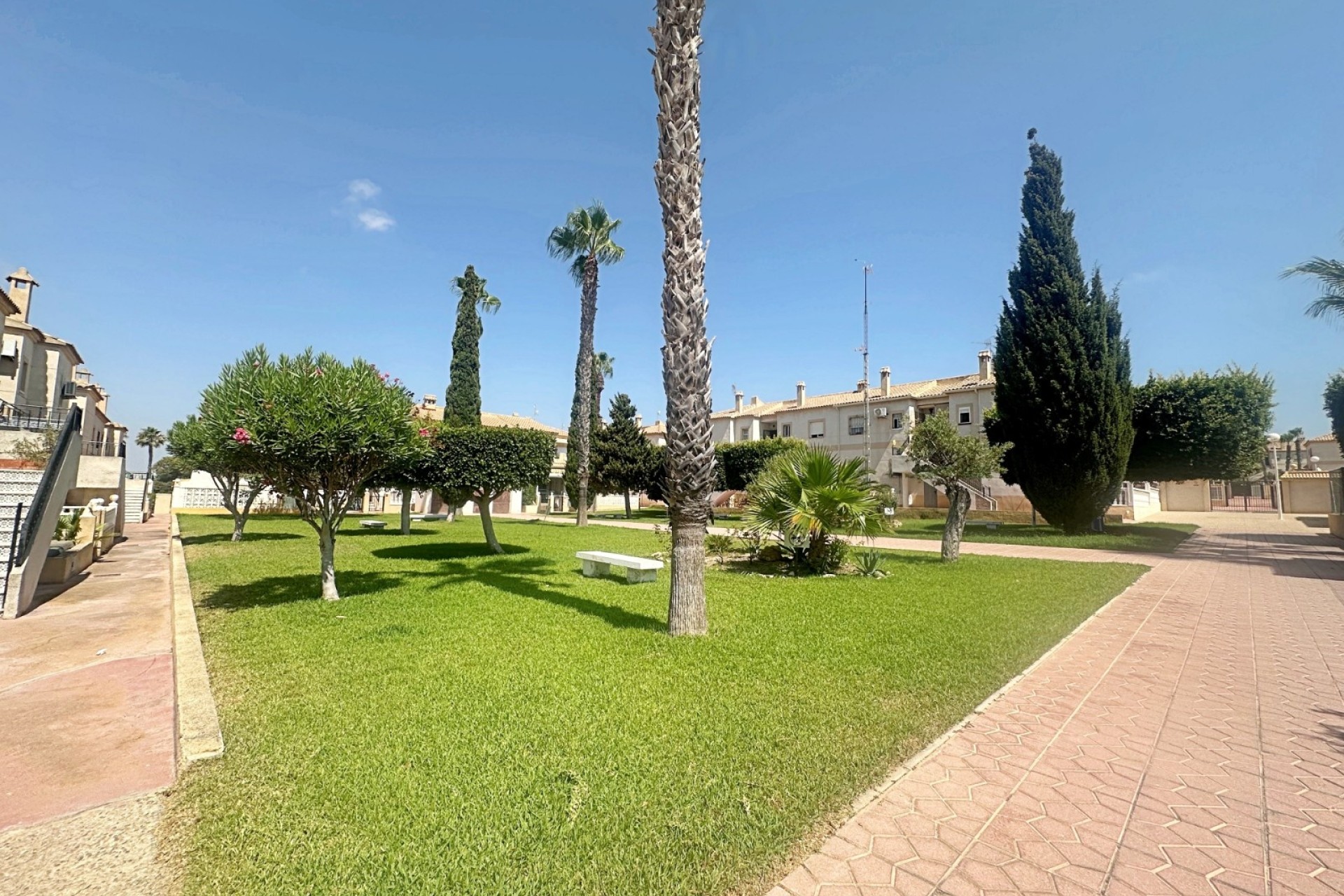 Revente - Appartement -
Torrevieja - Aguas Nuevas
