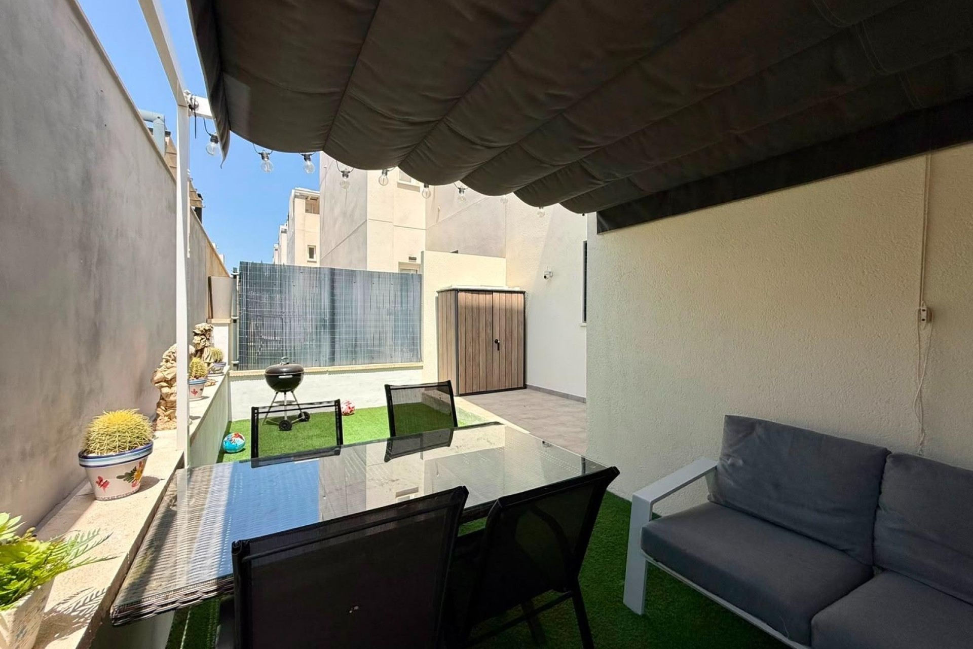 Revente - Appartement -
Torrevieja - Aguas Nuevas