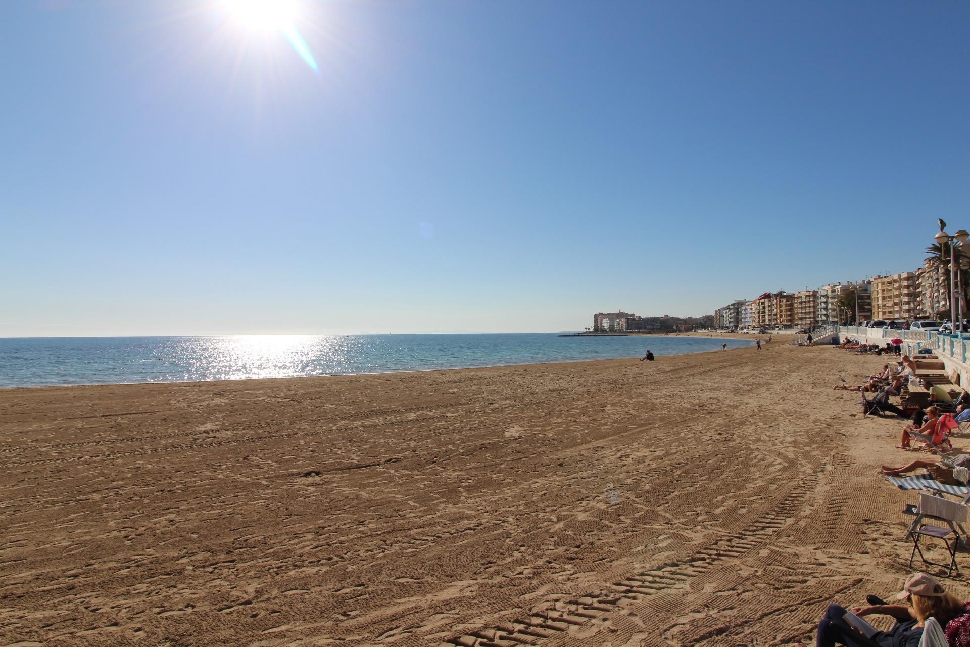 Revente - Appartement -
Torrevieja - Aldea del mar