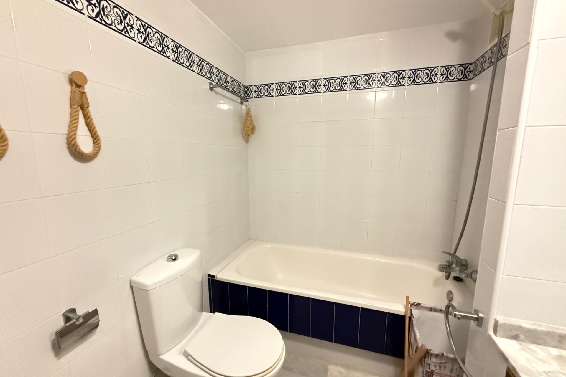 Revente - Appartement -
Torrevieja - Aldea del mar
