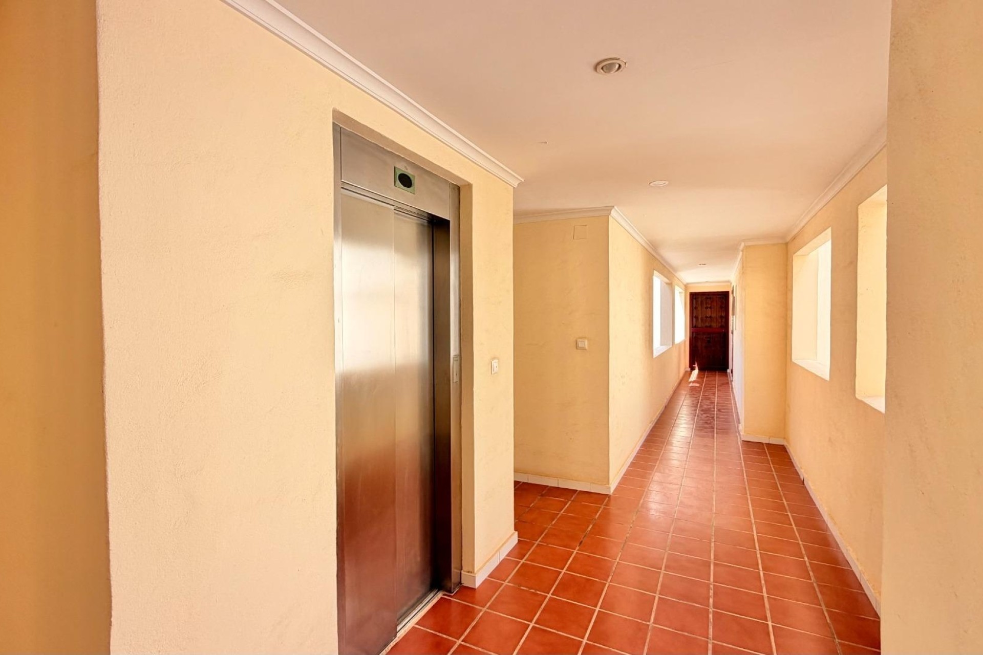 Revente - Appartement -
Torrevieja - Aldea del mar