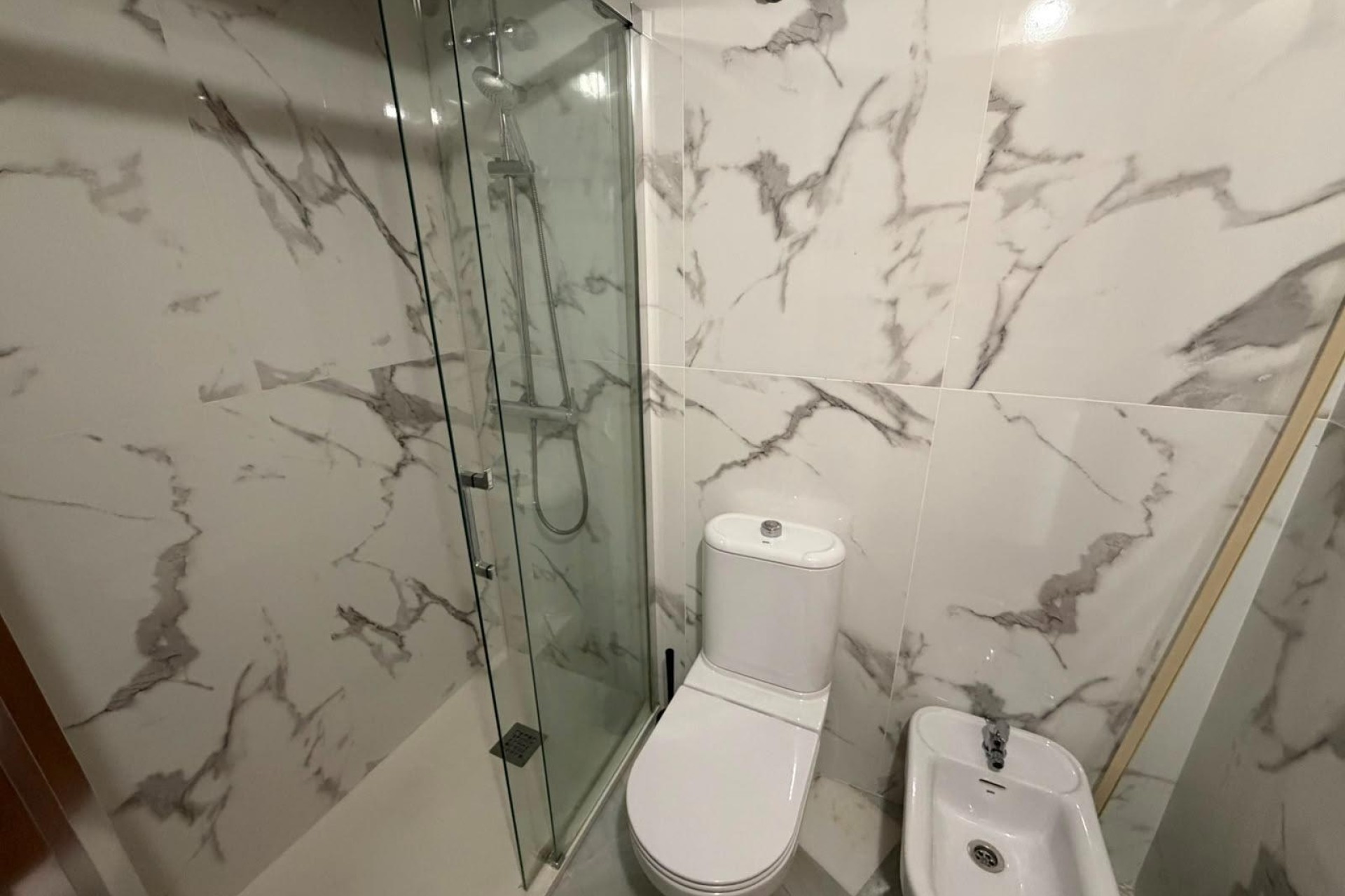 Revente - Appartement -
Torrevieja - Aldea del mar