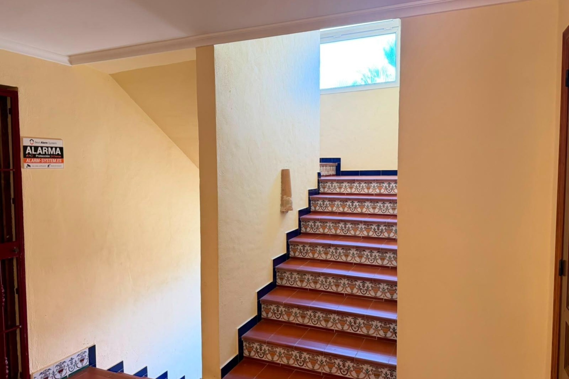 Revente - Appartement -
Torrevieja - Aldea del mar