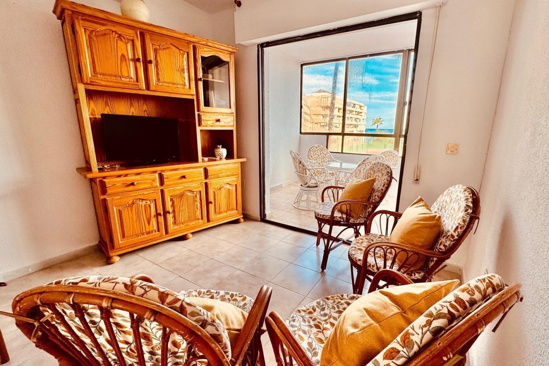 Revente - Appartement -
Torrevieja - Cabo cervera