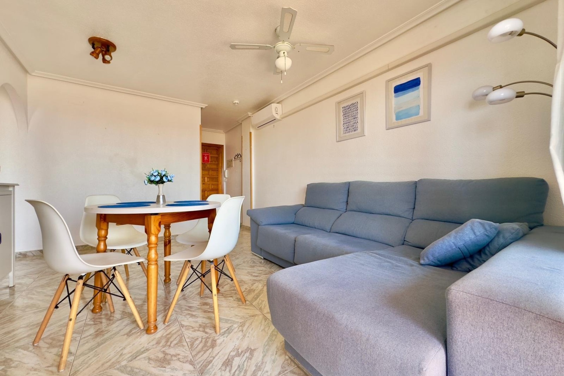 Revente - Appartement -
Torrevieja - Cabo Cervera