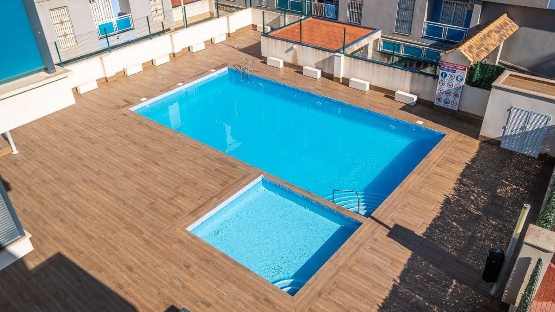 Revente - Appartement -
Torrevieja - Calas Blancas