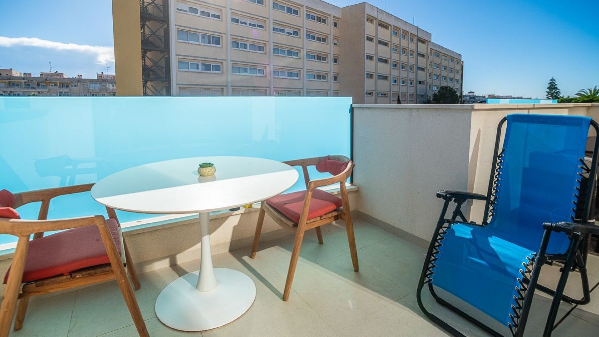 Revente - Appartement -
Torrevieja - Calas Blancas