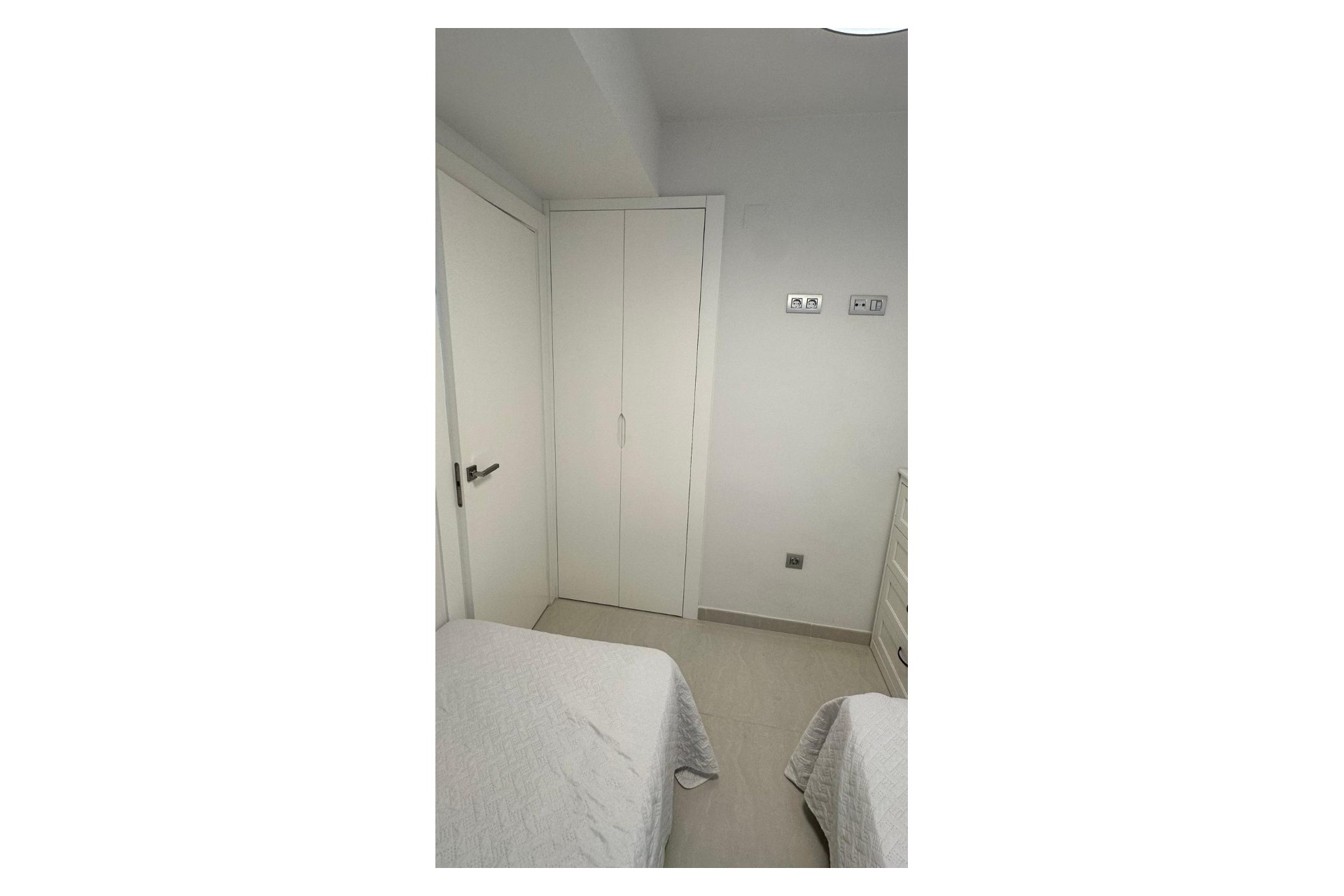 Revente - Appartement -
Torrevieja - Calas Blancas
