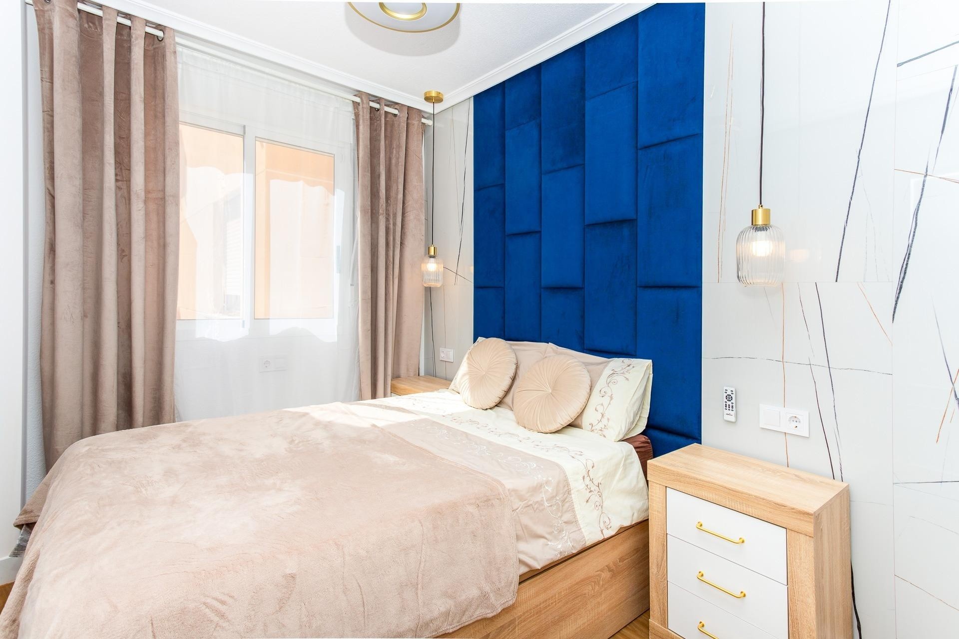 Revente - Appartement -
Torrevieja - Center
