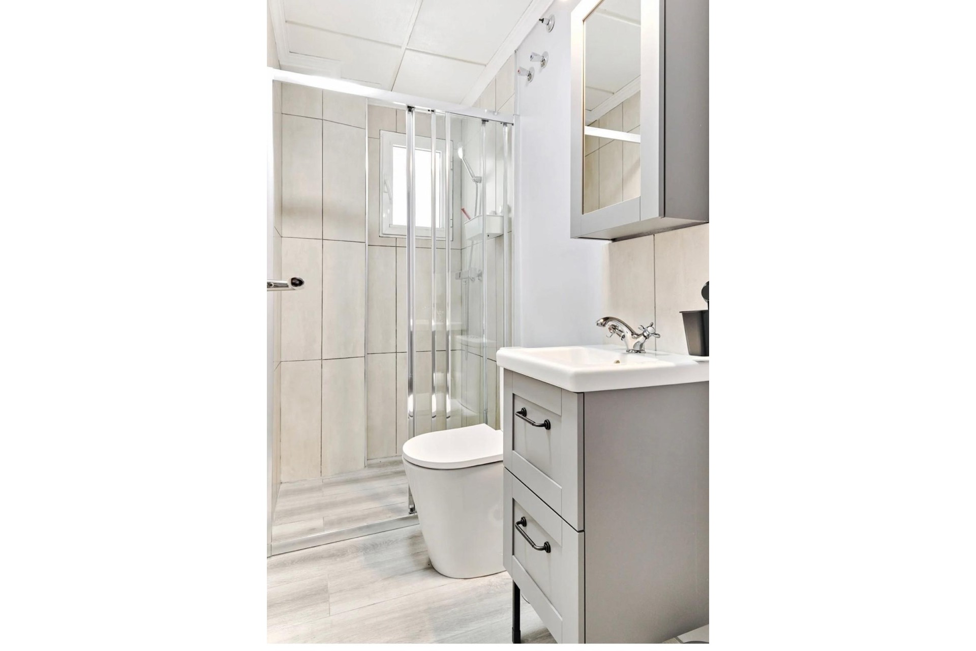 Revente - Appartement -
Torrevieja - Center