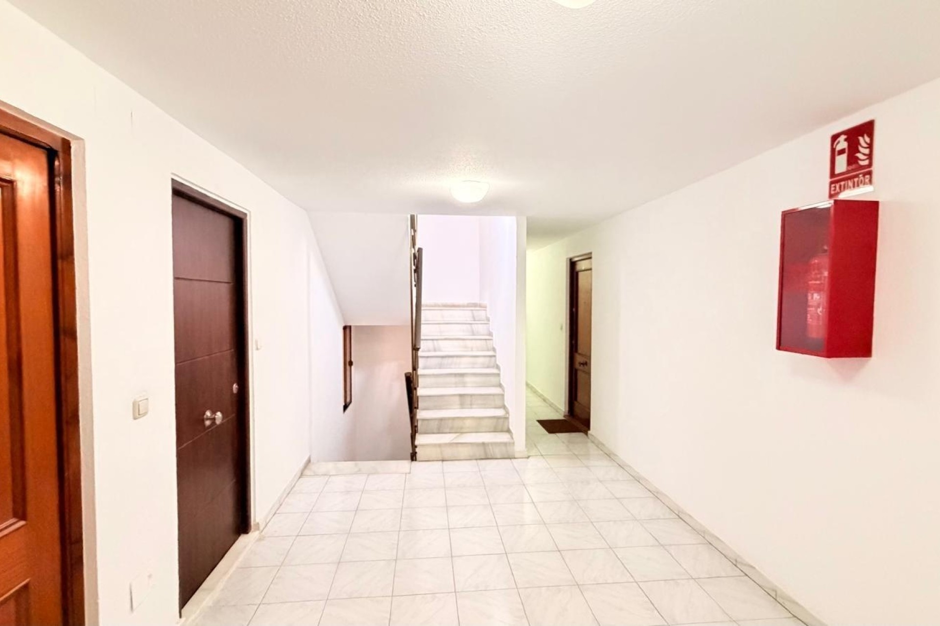 Revente - Appartement -
Torrevieja - Center