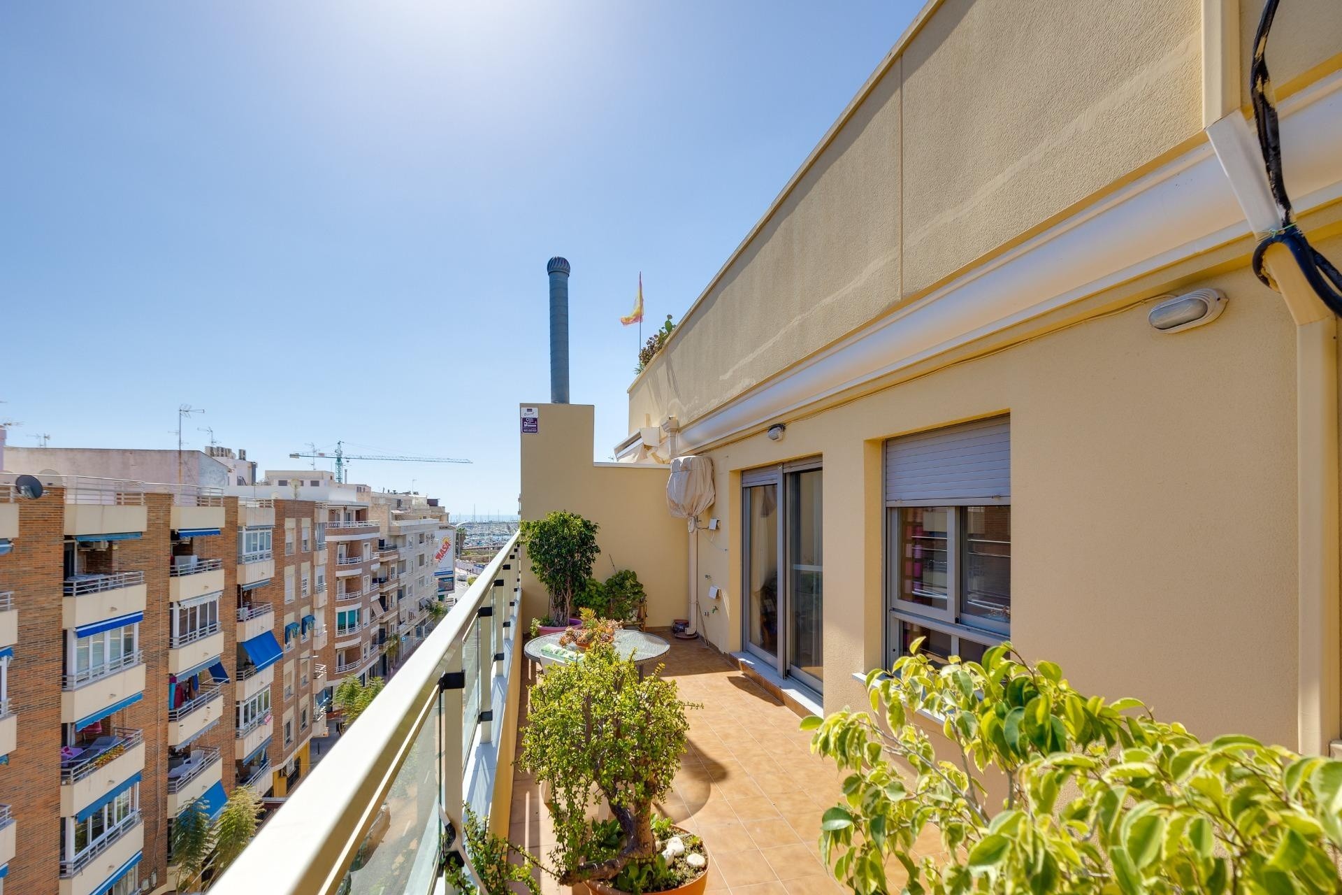 Revente - Appartement -
Torrevieja - Center