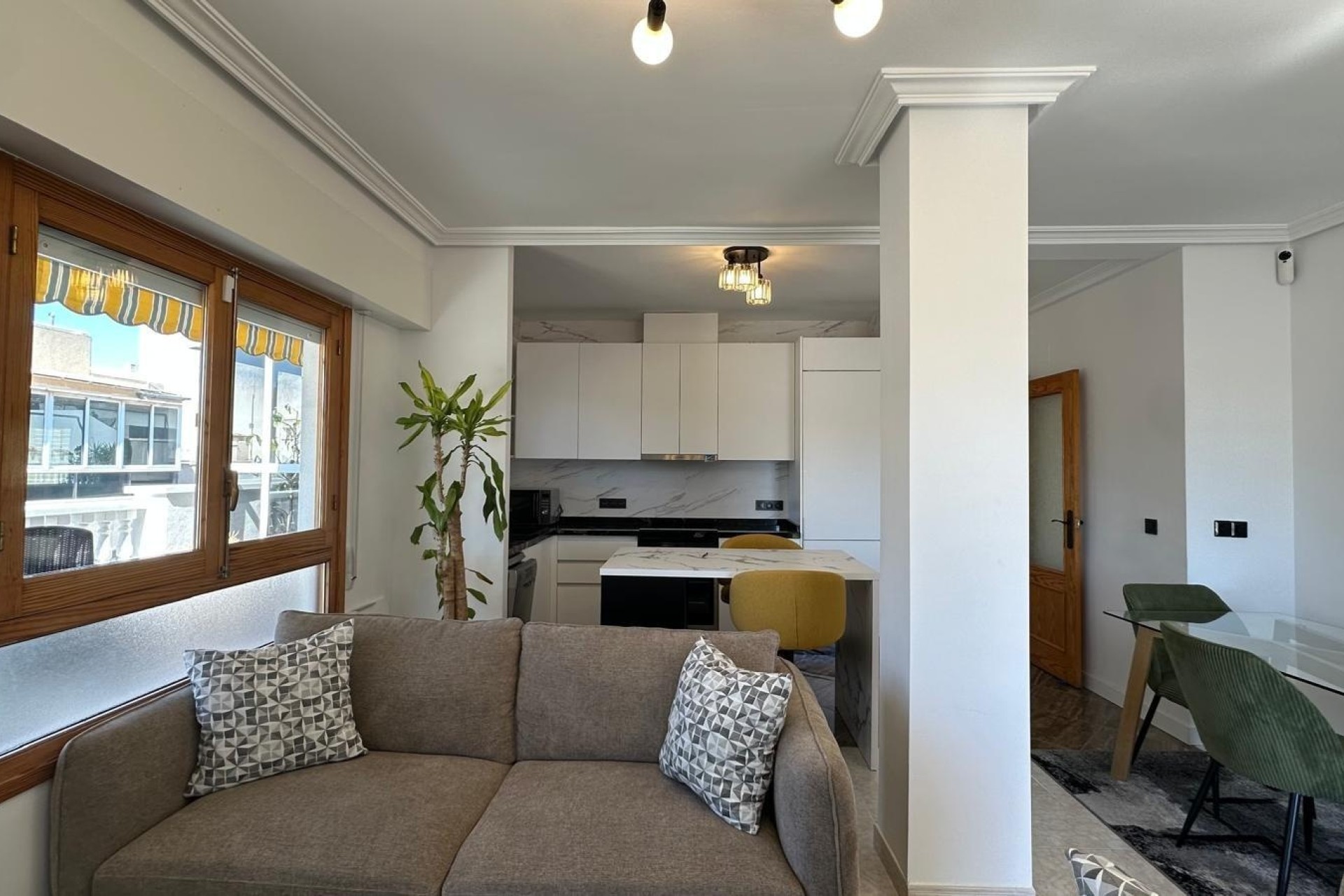 Revente - Appartement -
Torrevieja - Center