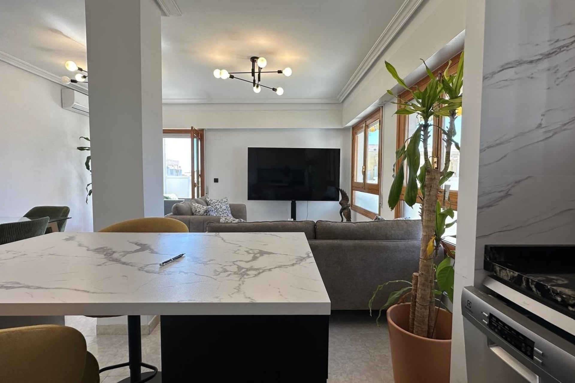 Revente - Appartement -
Torrevieja - Center