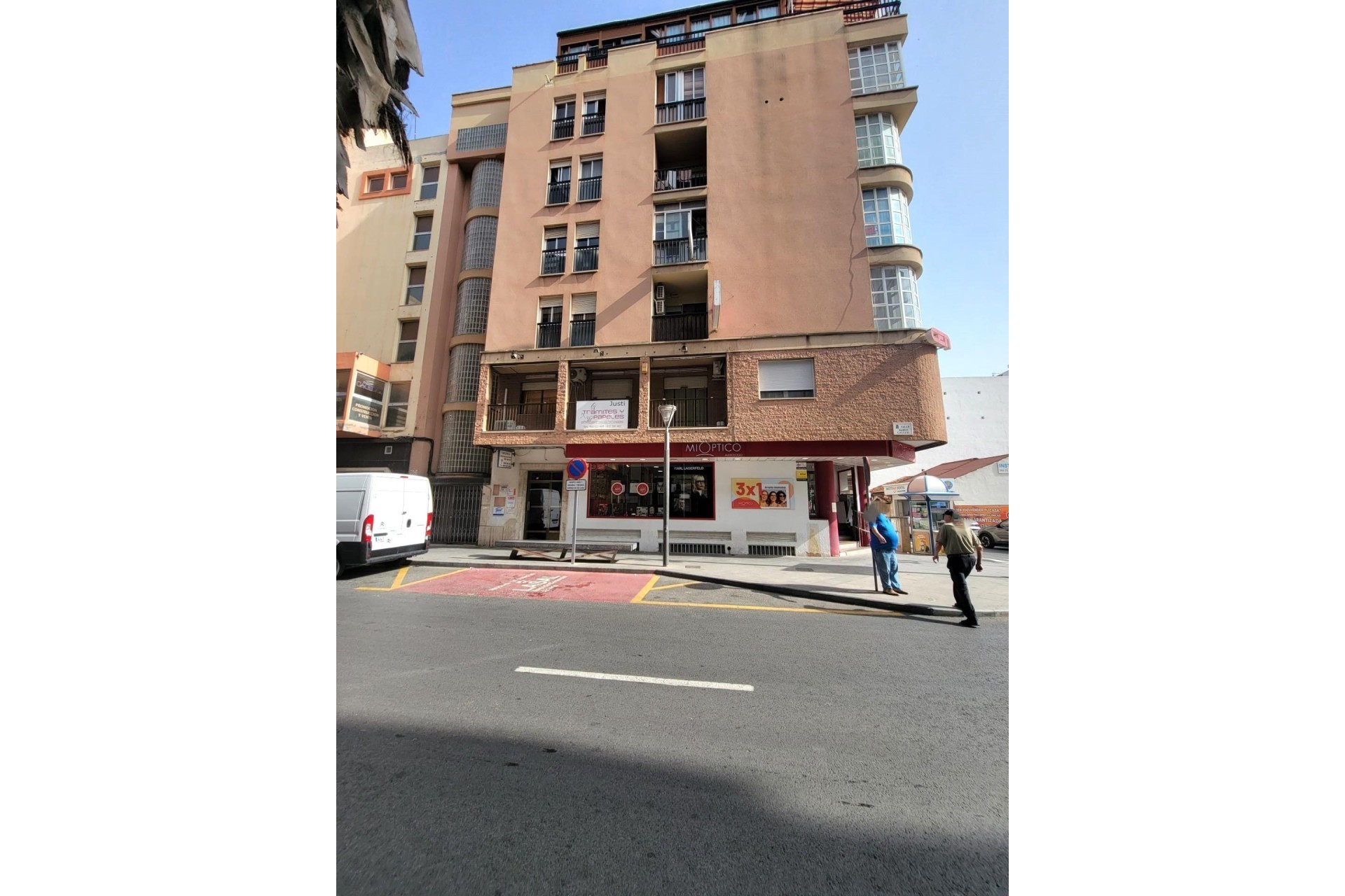 Revente - Appartement -
Torrevieja - Center