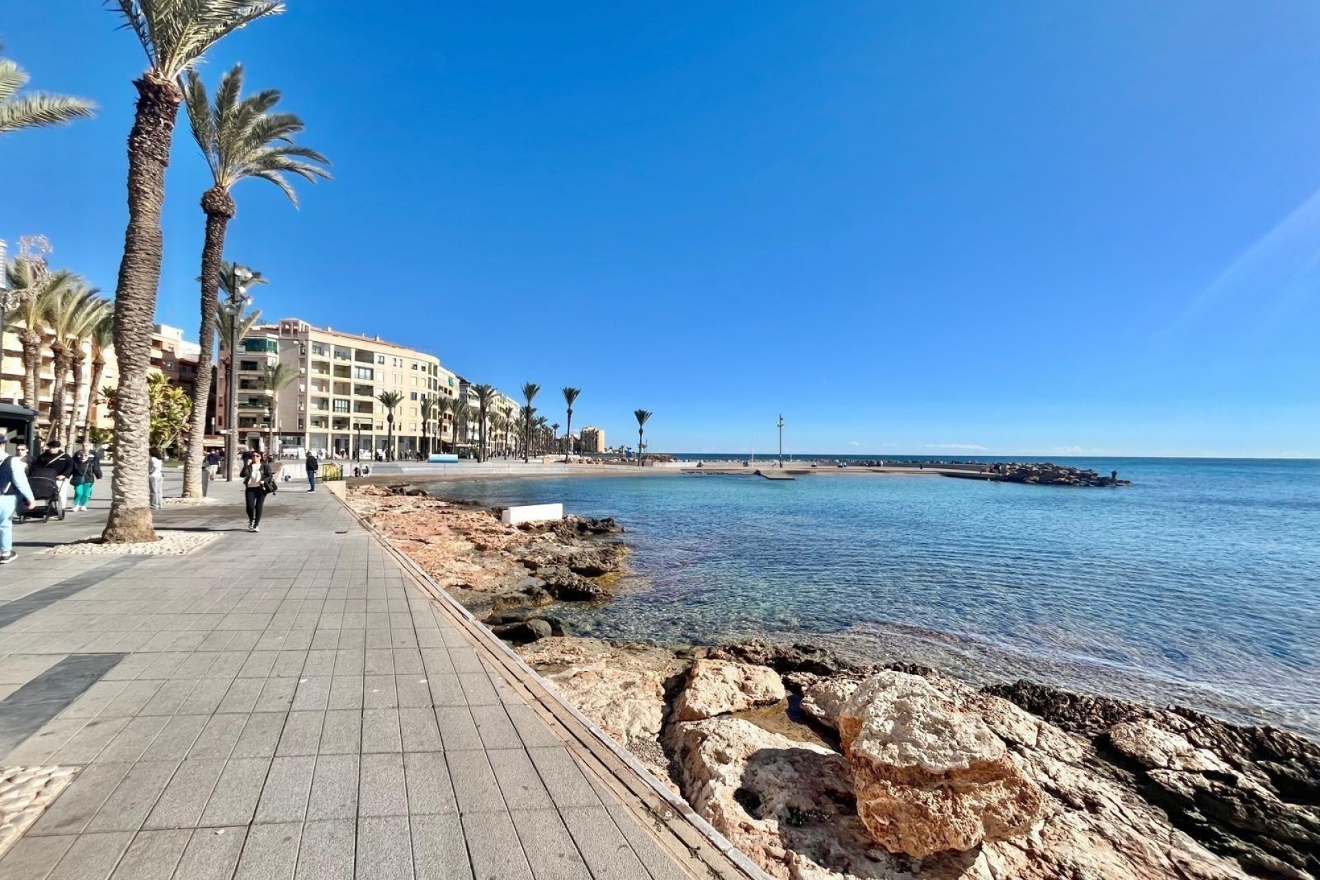 Revente - Appartement -
Torrevieja - Center