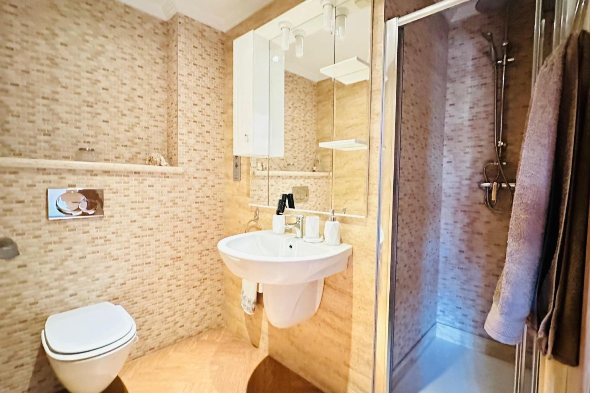 Revente - Appartement -
Torrevieja - Center