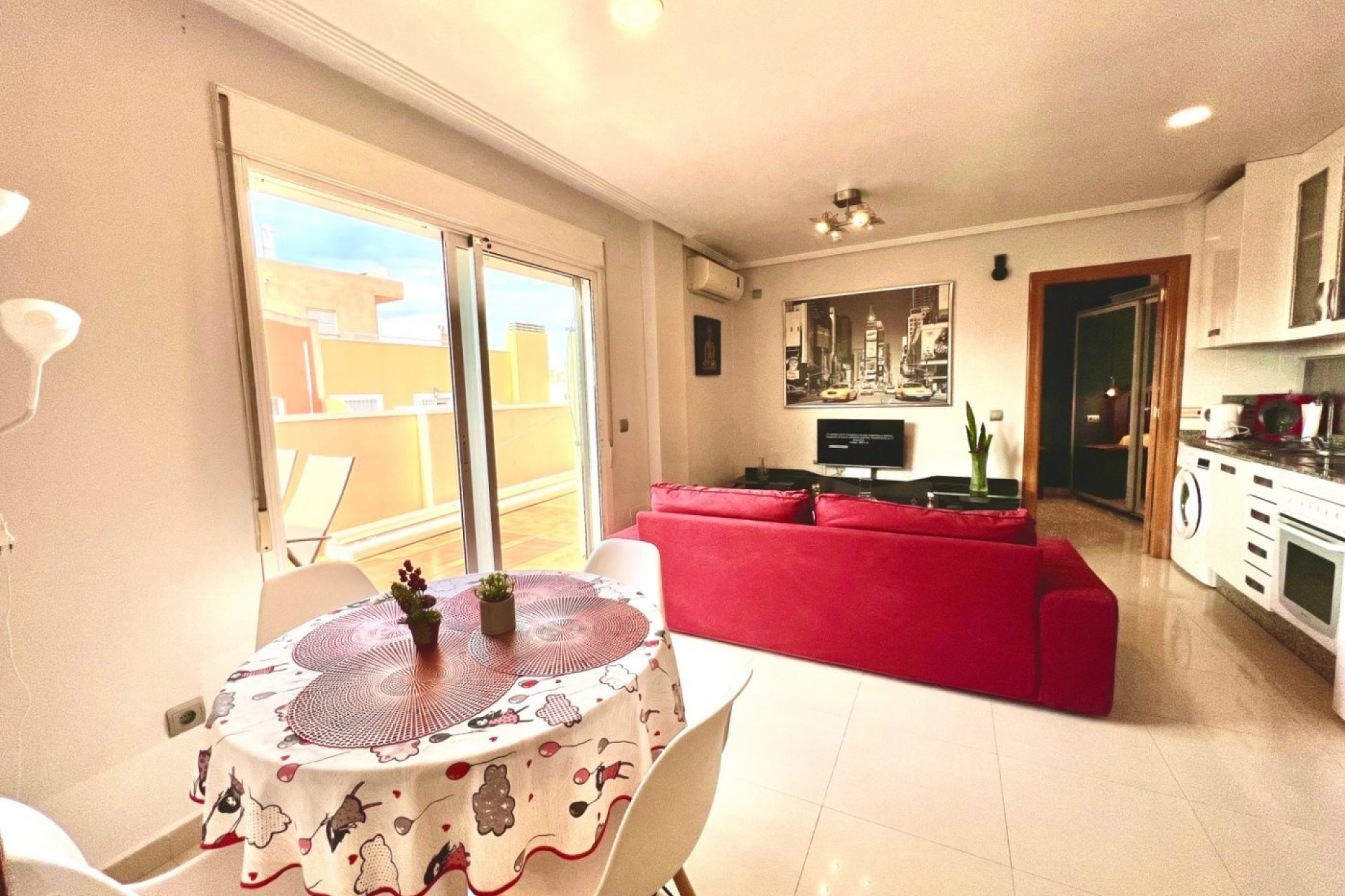 Revente - Appartement -
Torrevieja - Center