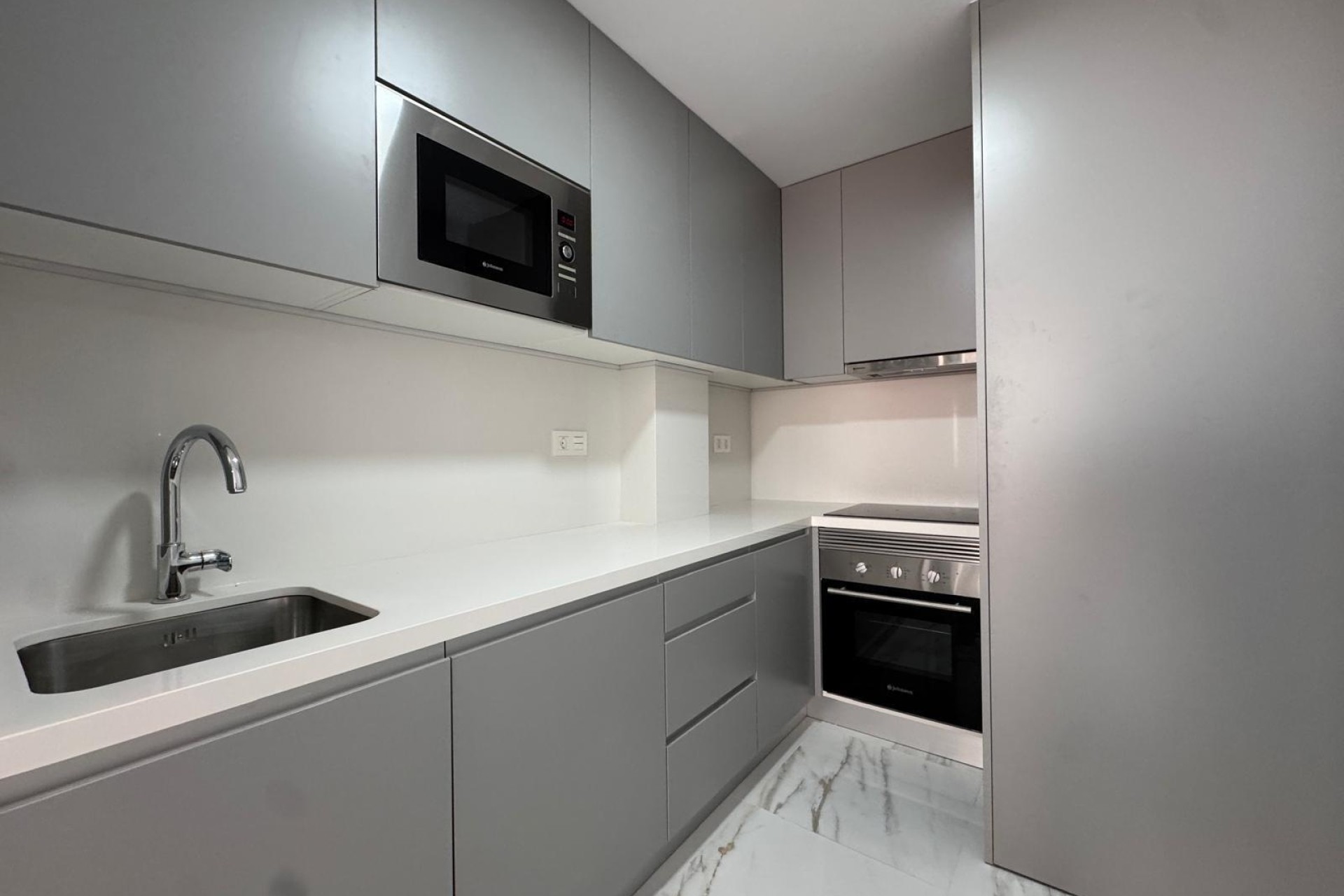Revente - Appartement -
Torrevieja - Center