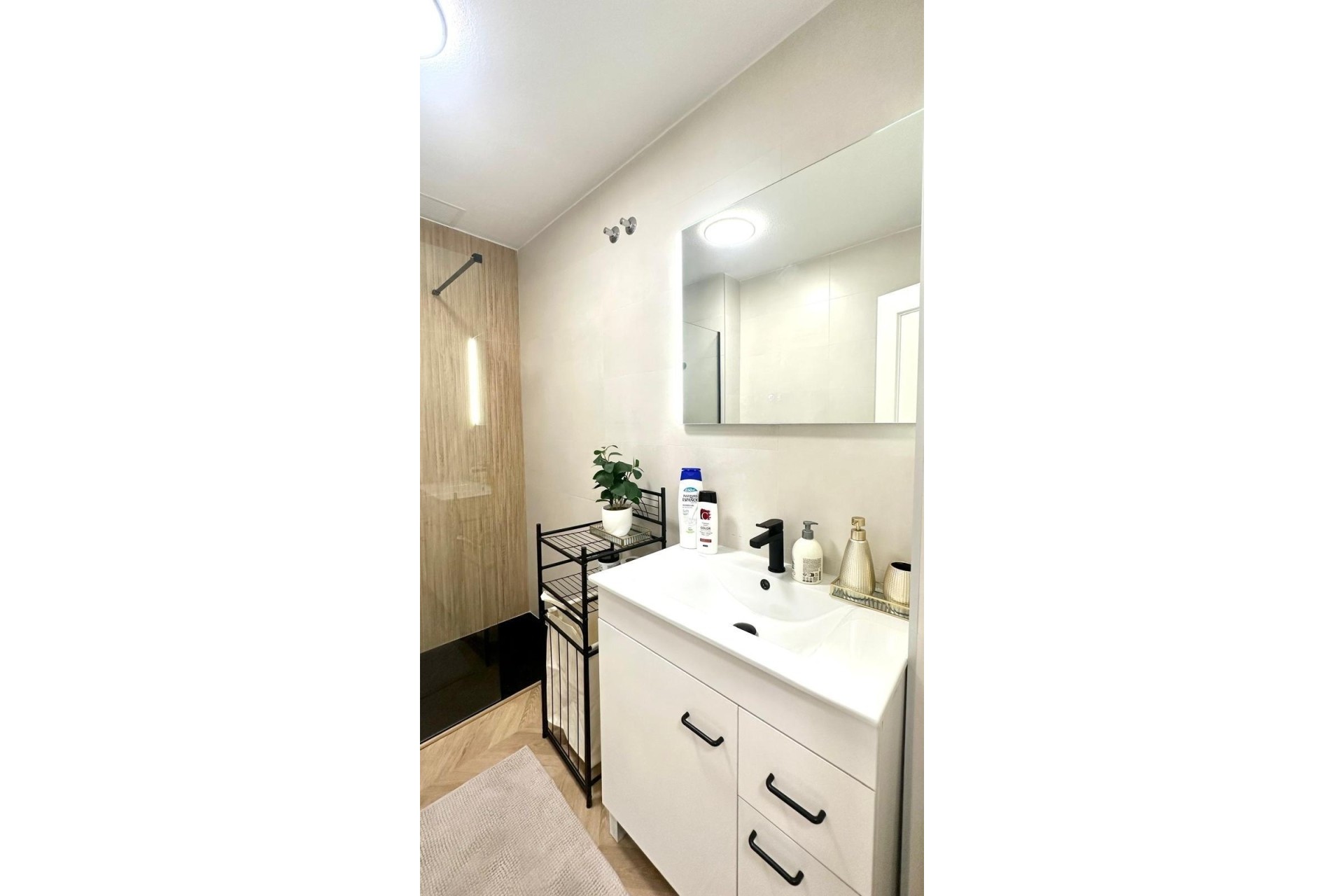 Revente - Appartement -
Torrevieja - Center