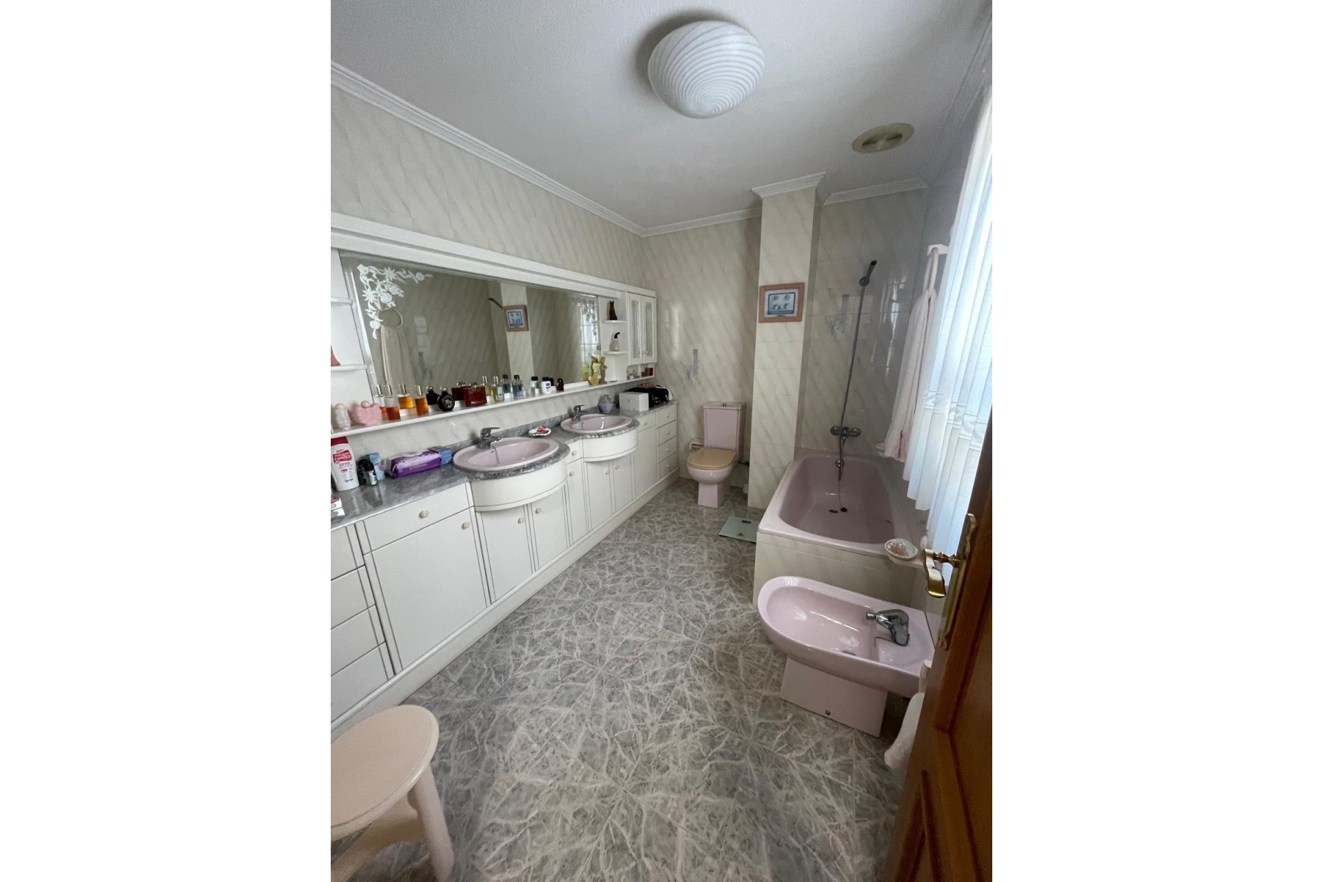 Revente - Appartement -
Torrevieja - Center