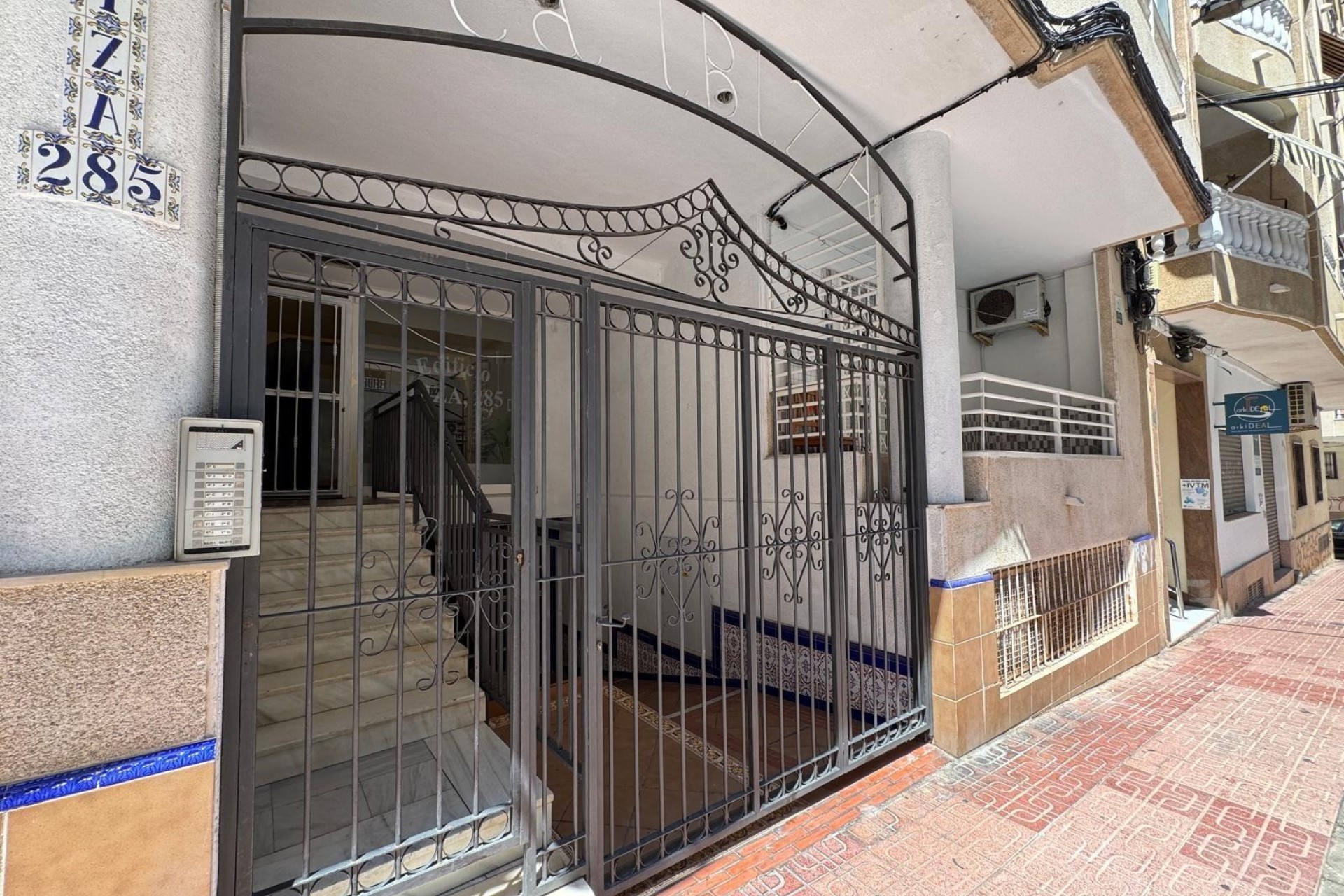 Revente - Appartement -
Torrevieja - Center