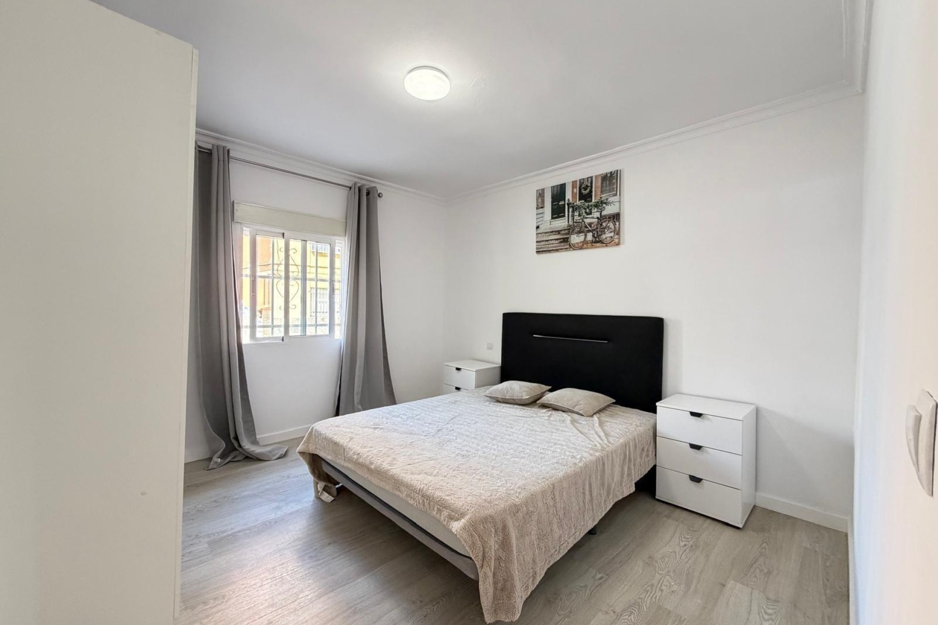 Revente - Appartement -
Torrevieja - Center
