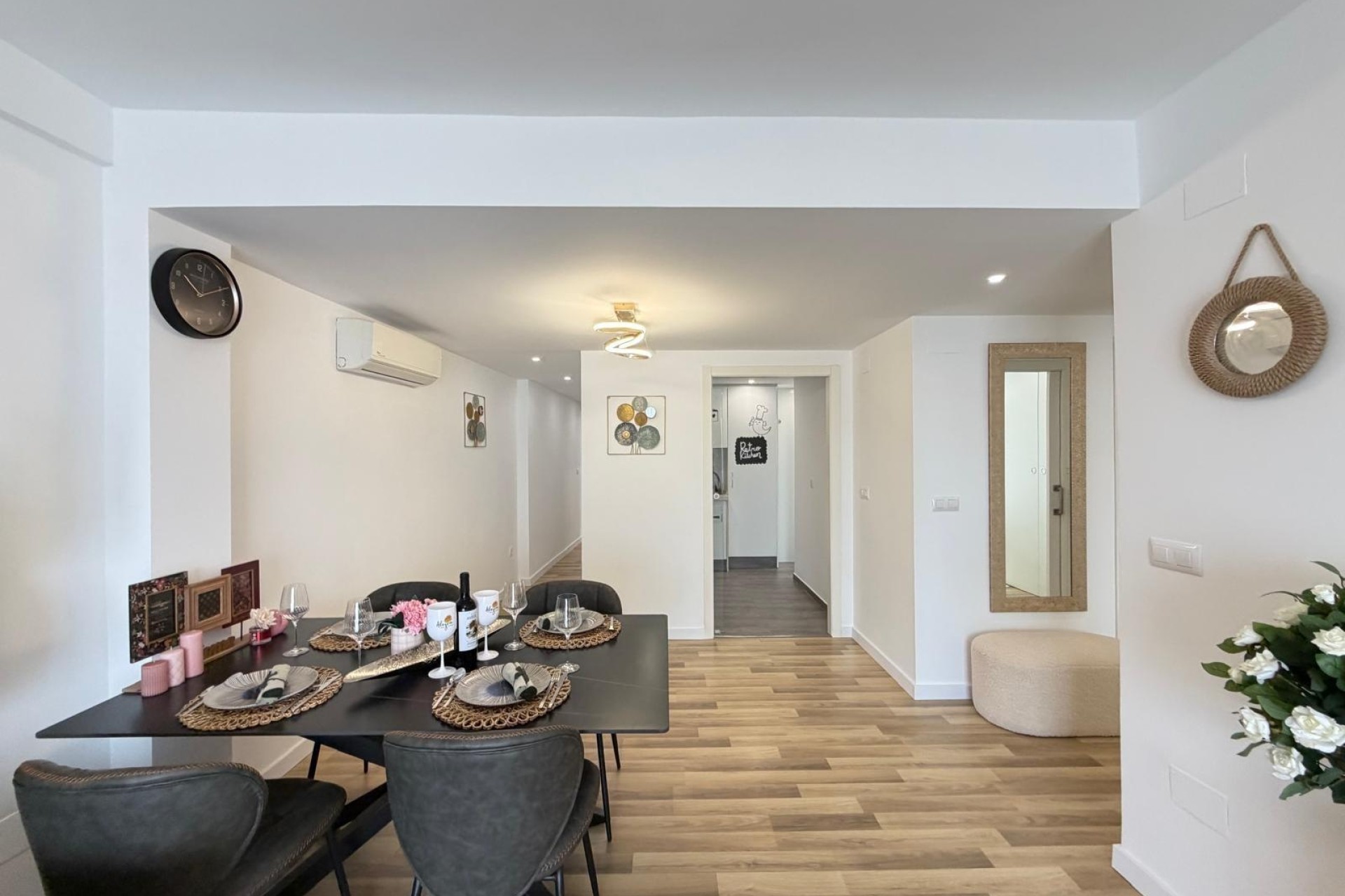 Revente - Appartement -
Torrevieja - Center