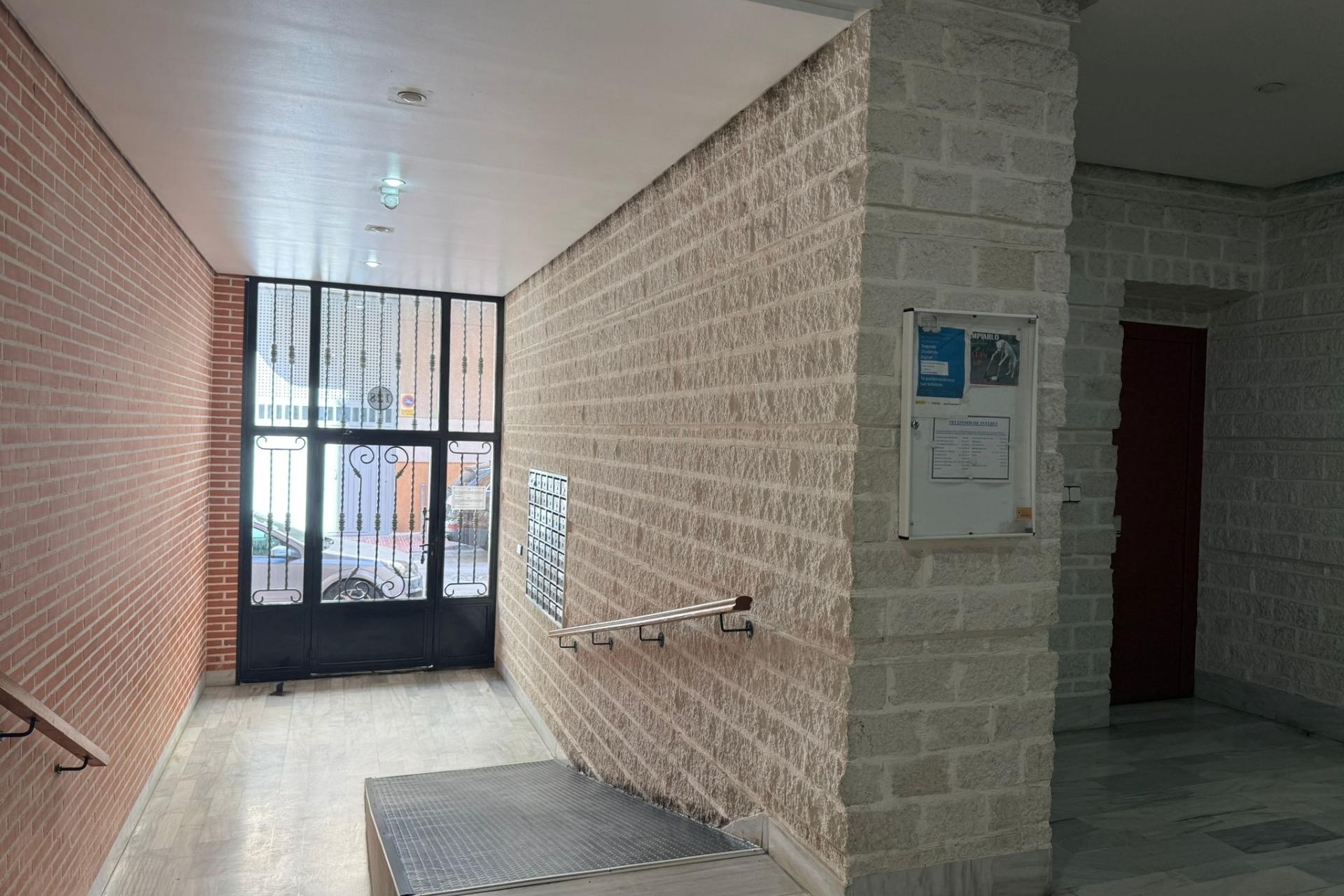 Revente - Appartement -
Torrevieja - Center