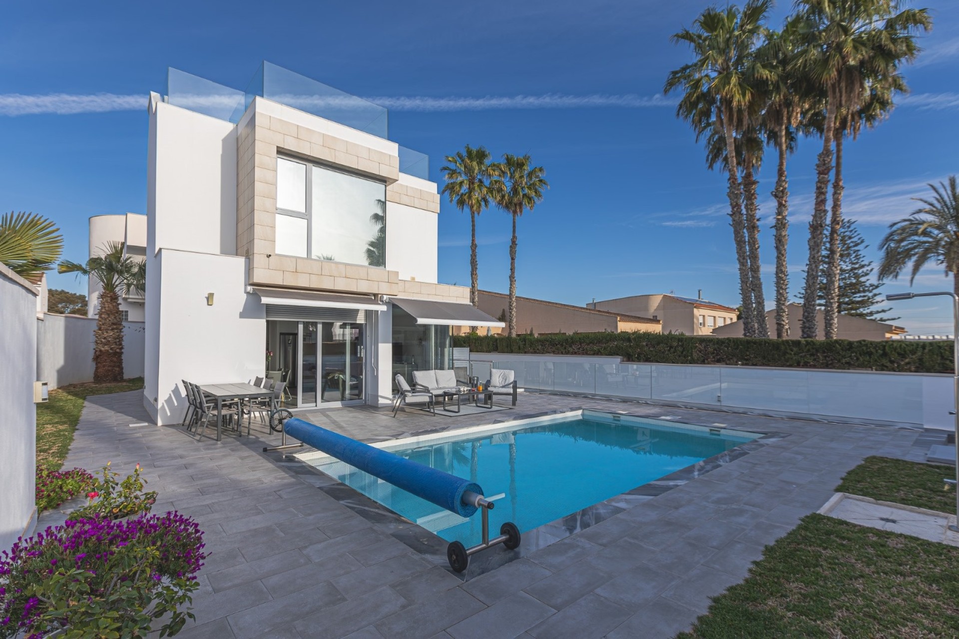 Revente - Appartement -
Torrevieja - CENTRE PLAYA DEL CURA LAS PISCINAS