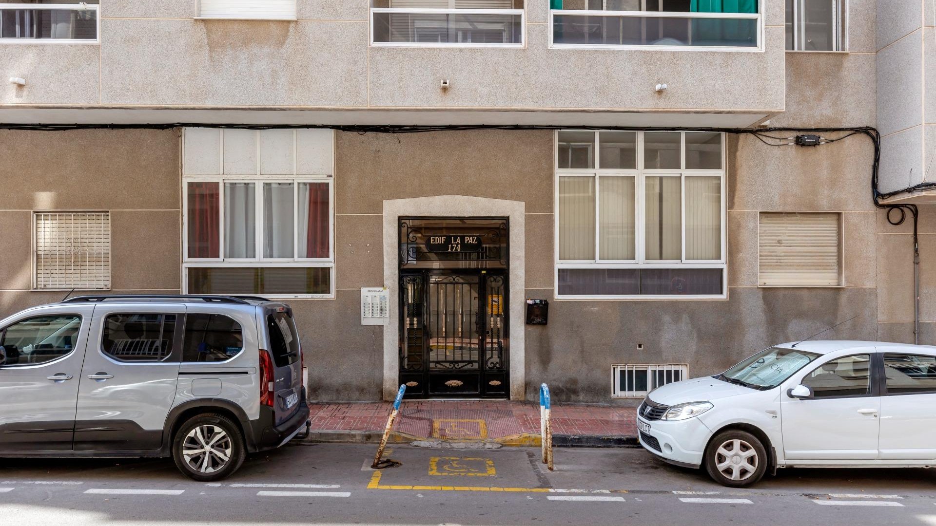 Revente - Appartement -
Torrevieja - Centro - Muelle Pesquero