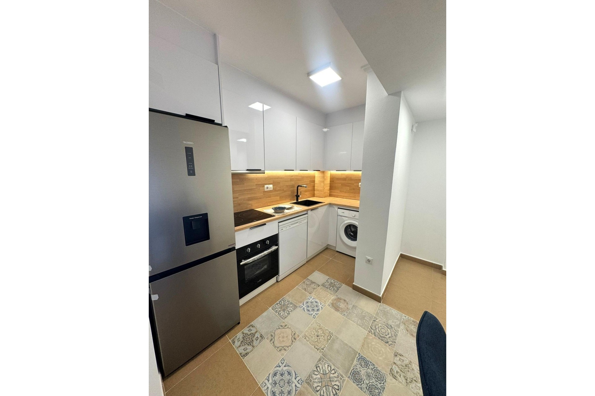Revente - Appartement -
Torrevieja - Centro - Muelle Pesquero