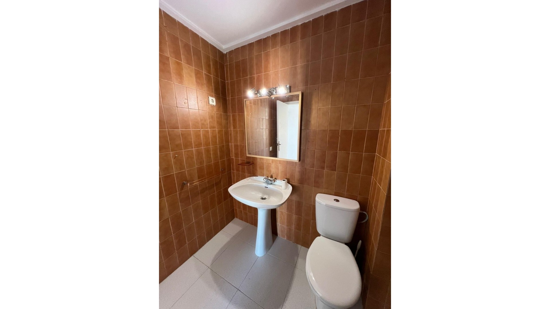 Revente - Appartement -
Torrevieja - Centro - Muelle Pesquero