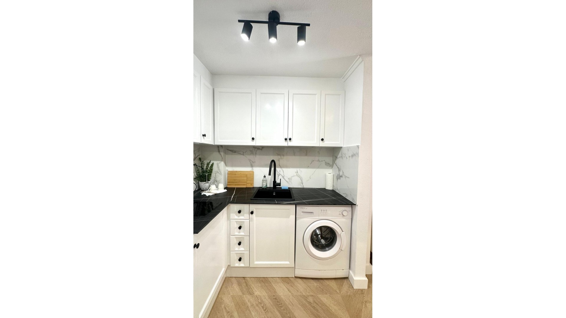 Revente - Appartement -
Torrevieja - Centro