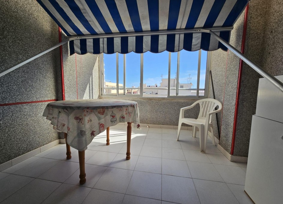 Revente - Appartement -
Torrevieja - Centro