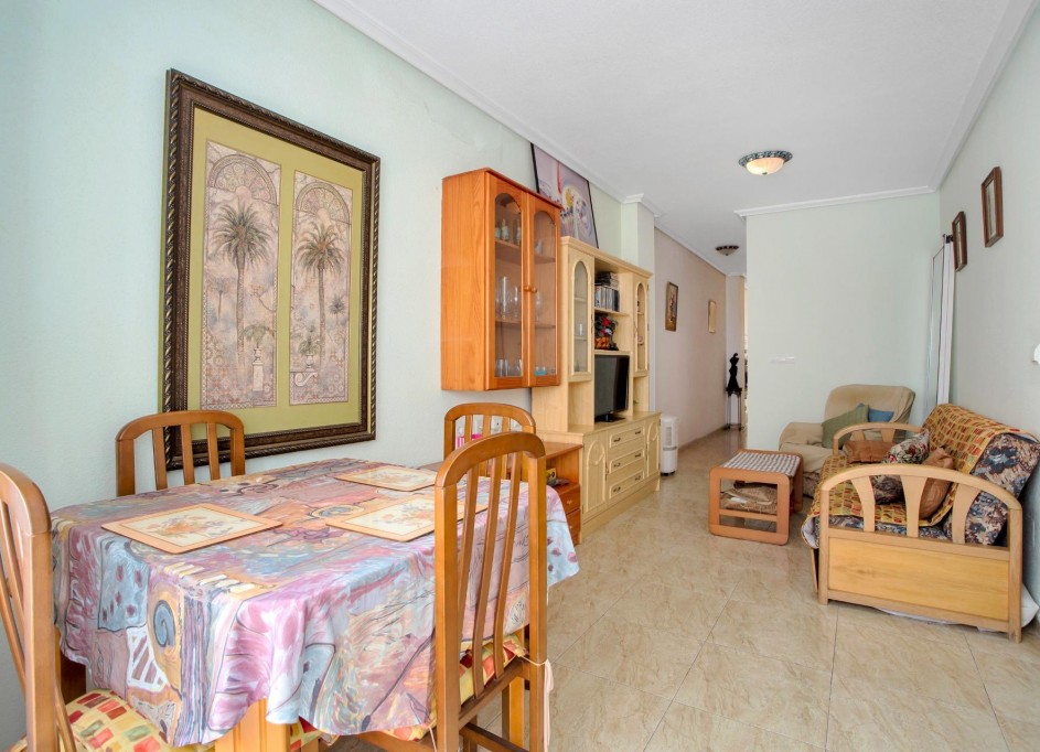 Revente - Appartement -
Torrevieja - Centro