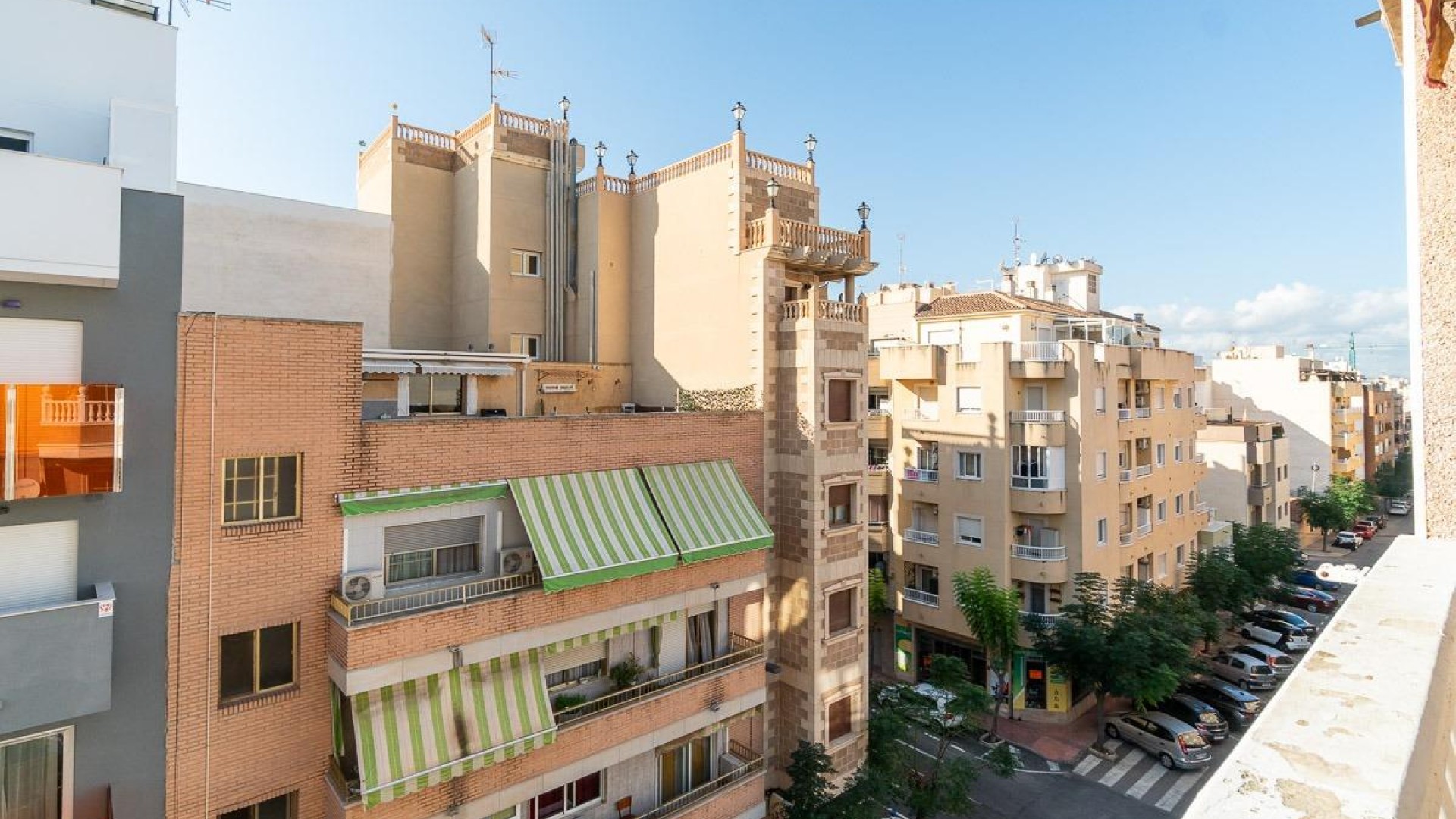 Revente - Appartement -
Torrevieja - Centro