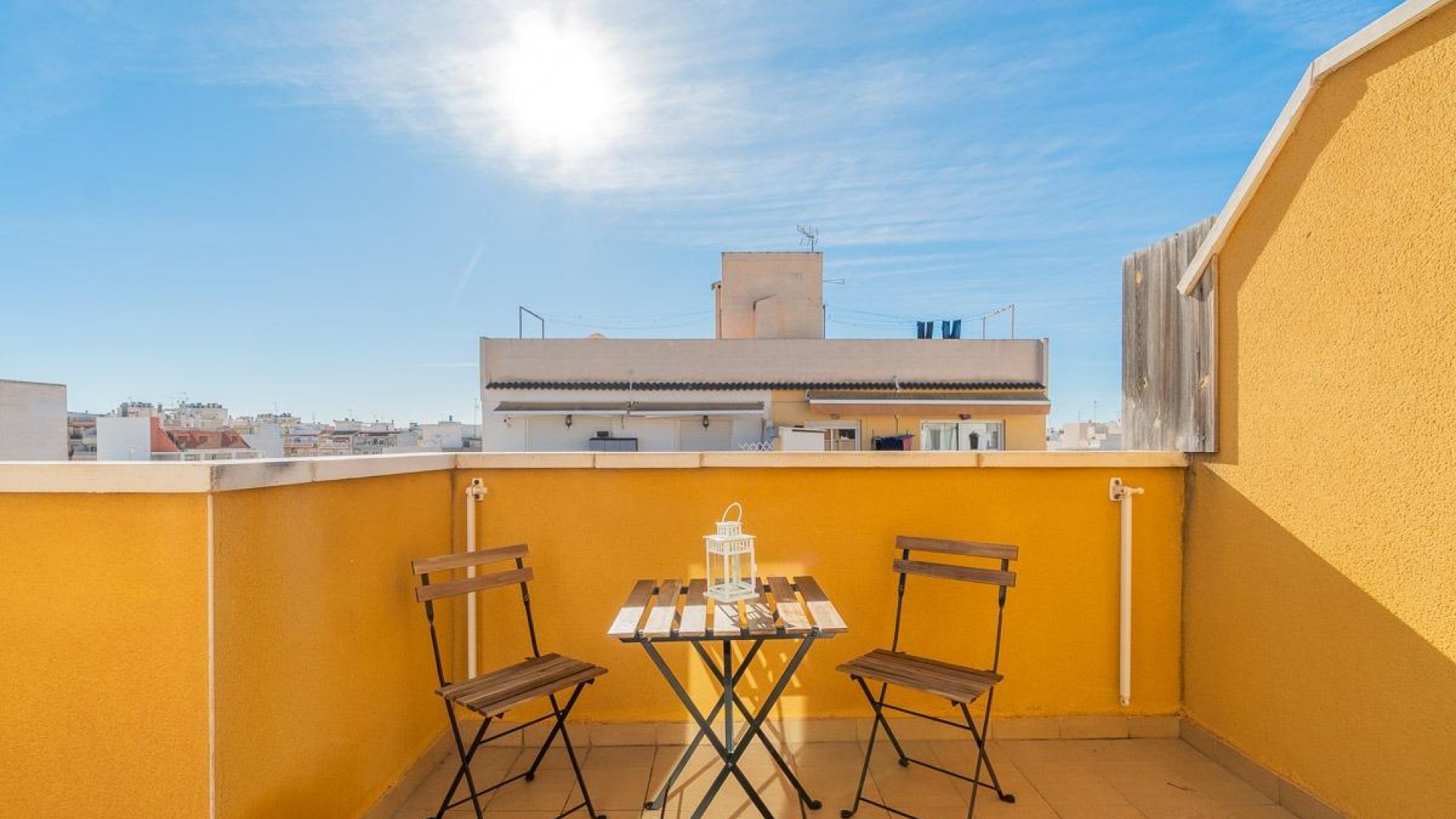 Revente - Appartement -
Torrevieja - Centro