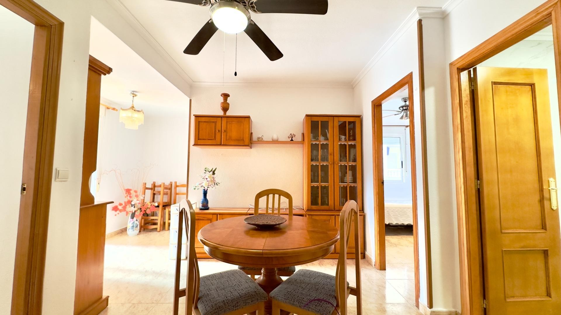 Revente - Appartement -
Torrevieja - Centro