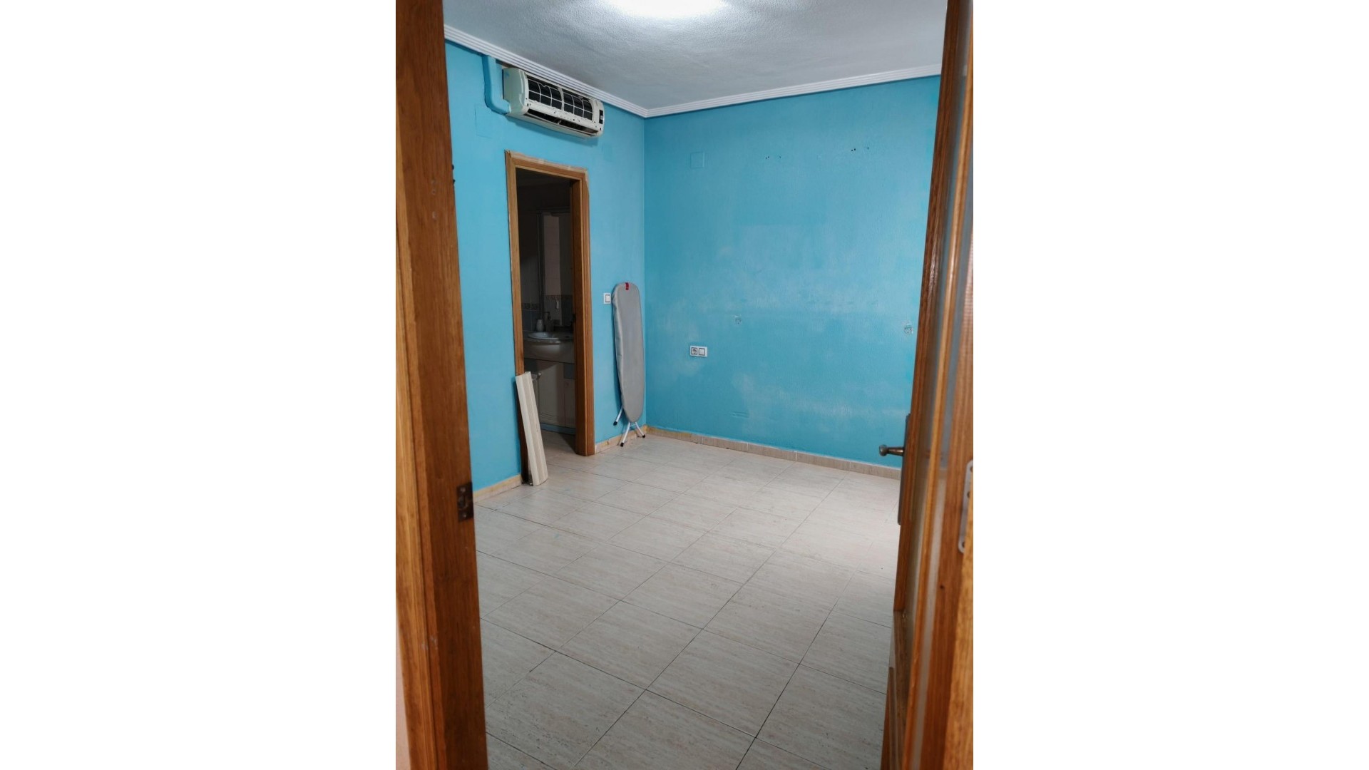 Revente - Appartement -
Torrevieja - Centro