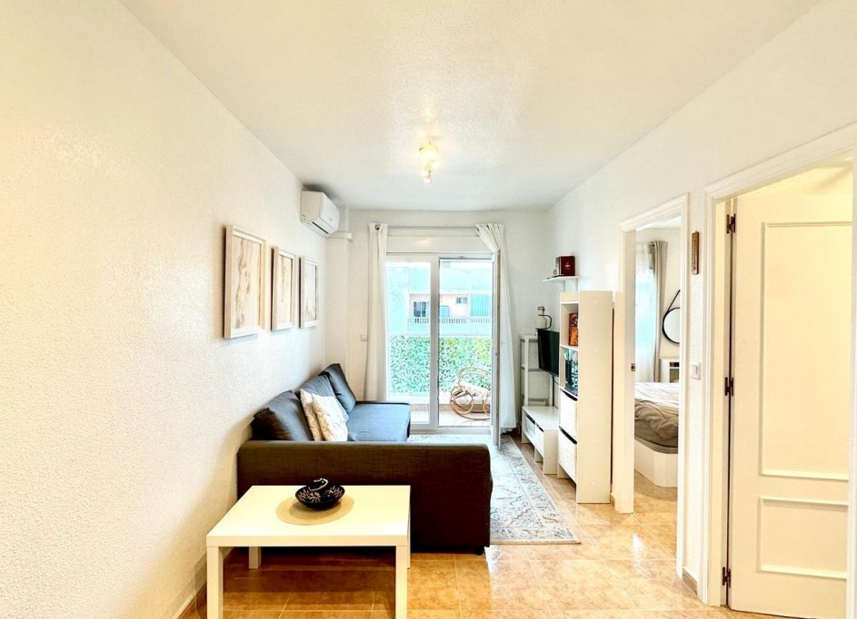 Revente - Appartement -
Torrevieja - Centro