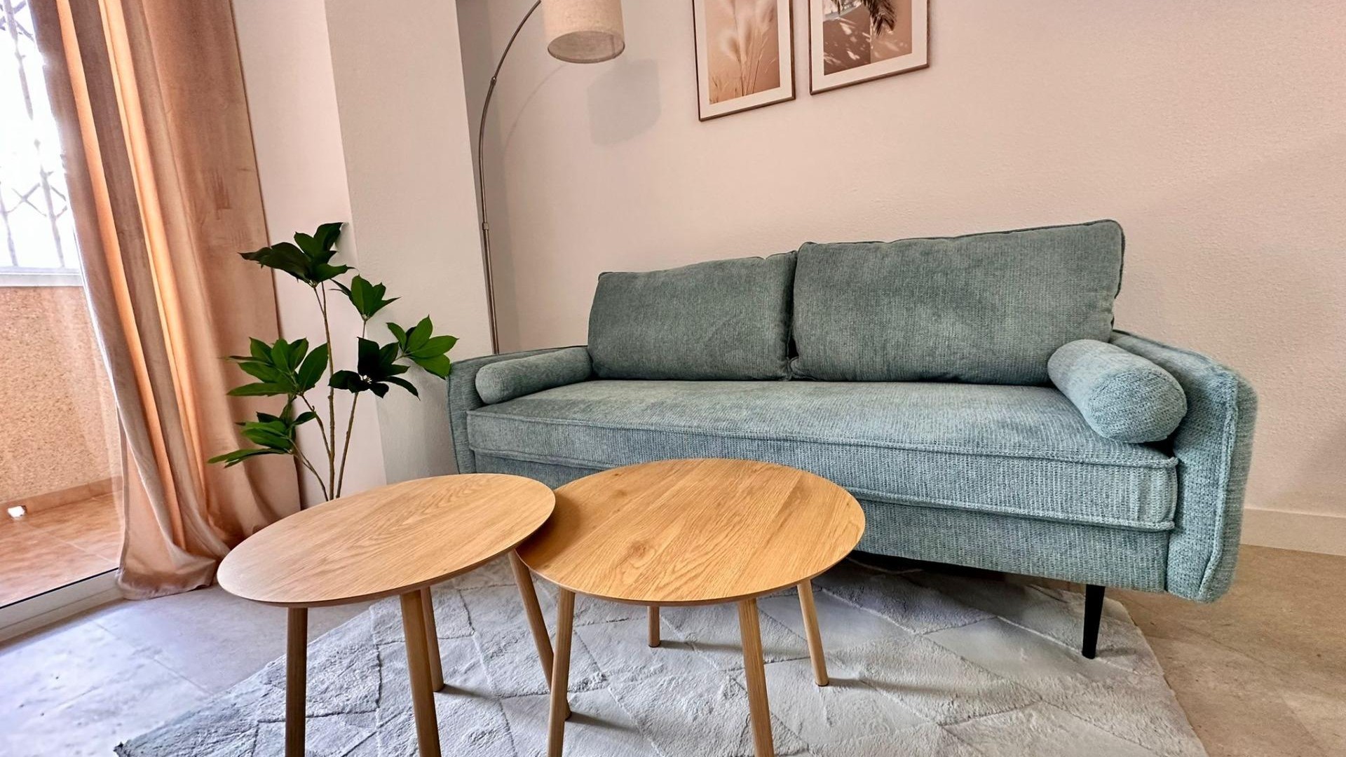 Revente - Appartement -
Torrevieja - Centro