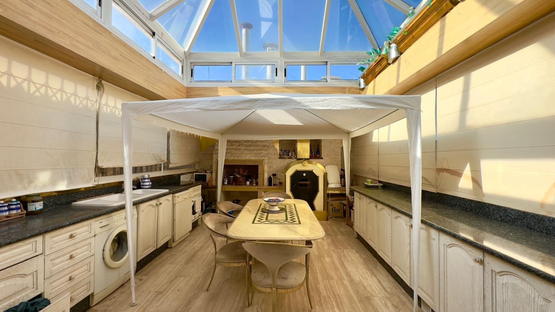 Revente - Appartement -
Torrevieja - Centro